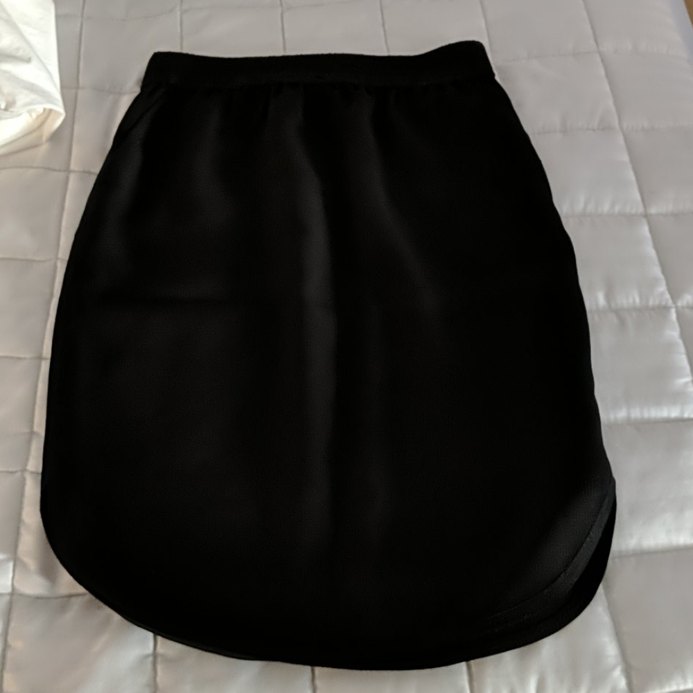 Wilfred skirt, size small